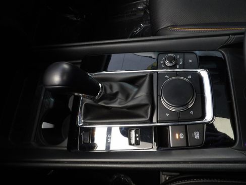 Used 2025 MAZDA CX-50 AWD 2.5 S w/ Premium Plus Pkg image 32