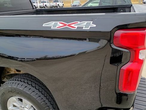 Used 2023 Chevrolet Silverado 1500 W/T w/ WT Value Package image 16