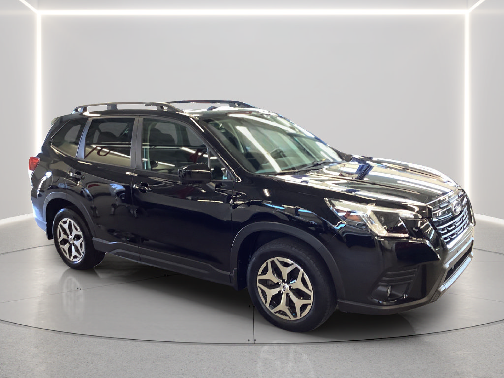 Certified 2023 Subaru Forester Premium AWD/4WD image 9