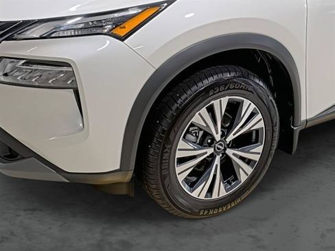 Used 2023 Nissan Rogue SV w/ SV Premium B Package AWD/4WD image 9