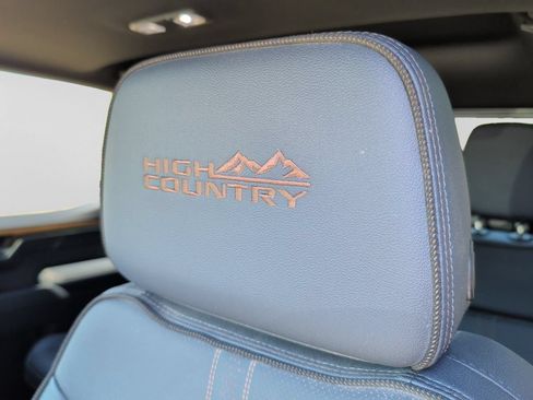Used 2024 Chevrolet Silverado 1500 High Country AWD/4WD image 17