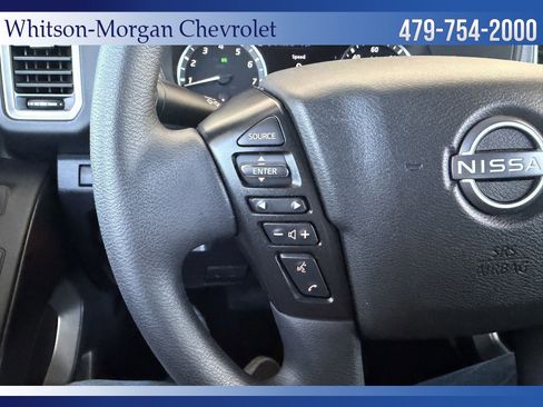 Used 2023 Nissan Frontier SV w/ Technology Package image 16