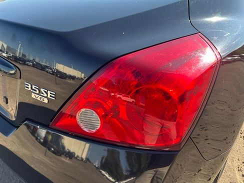 Used 2008 Nissan Altima 3.5 SE w/ Premium Pkg FWD image 12