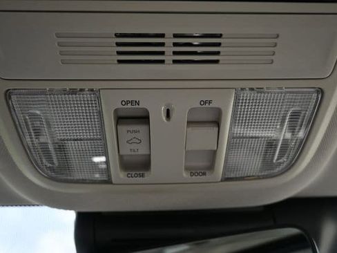 Used 2021 Honda Accord EX-L image 34