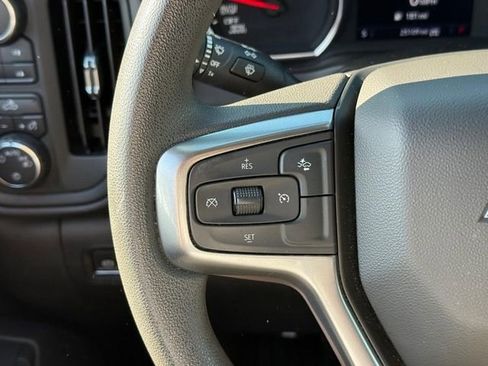 Used 2022 Chevrolet Silverado 1500 Custom Trail Boss w/ Safety Confidence Package image 18