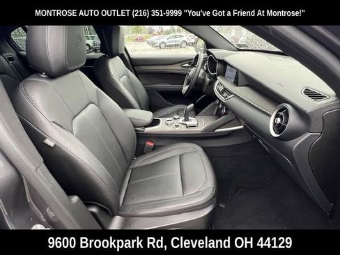 Used 2023 Alfa Romeo Stelvio Ti w/ Active Assist Plus Package image 18
