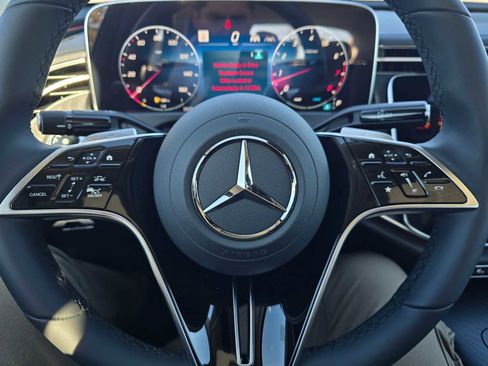 Used 2025 Mercedes-Benz E 350 Sedan image 26