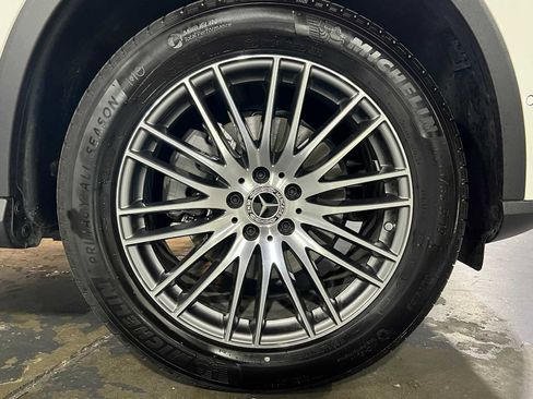 Used 2026 Mercedes-Benz GLC 300 4MATIC image 10