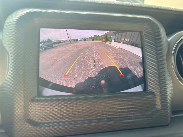Used 2022 Jeep Wrangler Unlimited Sport AWD/4WD image 14