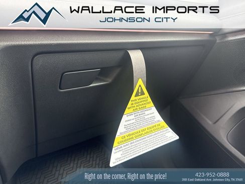 New 2026 Volkswagen Tiguan SE image 39