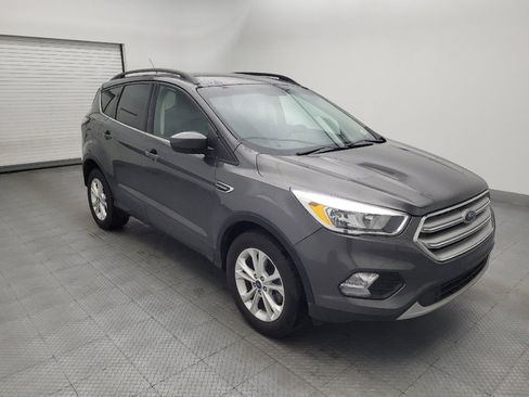 Used 2018 Ford Escape SE FWD image 13