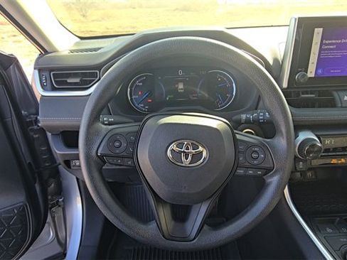Used 2023 Toyota RAV4 XLE image 25