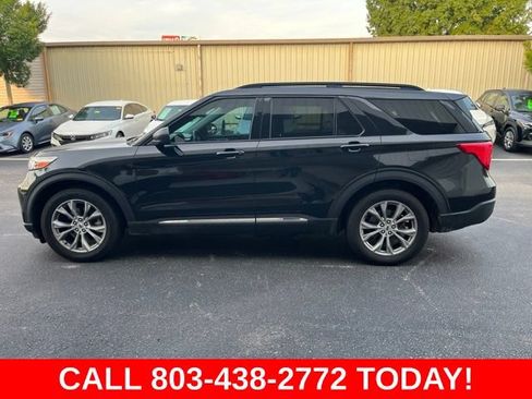 Used 2022 Ford Explorer XLT w/ Equipment Group 202A RWD image 38