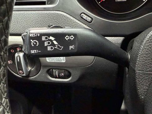 Used 2013 Volkswagen Jetta TDI FWD image 13