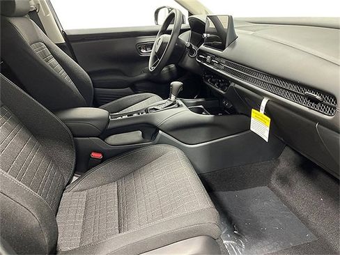 New 2026 Honda HR-V LX image 22