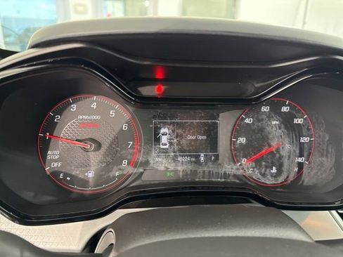 Used 2024 Chevrolet Trax RS image 27