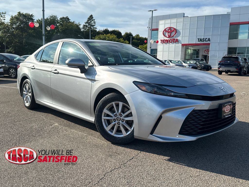 Used 2025 Toyota Camry LE FWD 360° Tour