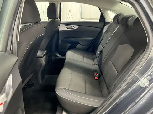 Used 2023 Kia Forte LXS image 22