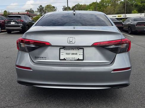 Used 2023 Honda Civic EX image 7