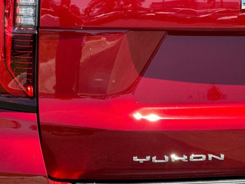 Certified 2026 GMC Yukon Denali Ultimate AWD/4WD image 11