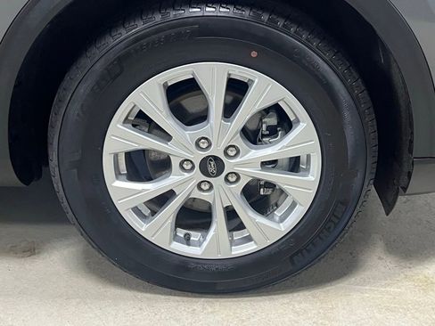 Used 2025 Ford Escape Active w/ Cold Weather Package image 14