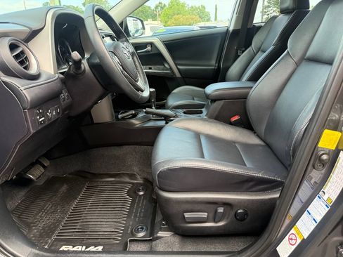 Used 2017 Toyota RAV4 Platinum w/ All Weather Liner Package AWD/4WD image 14