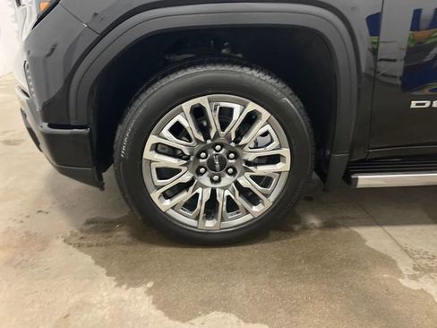Certified 2024 GMC Sierra 1500 Denali Ultimate image 19