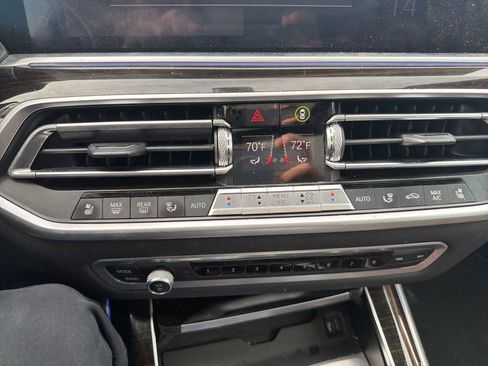 Used 2019 BMW X5 xDrive40i w/ Executive Package AWD/4WD image 20