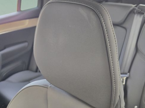 Used 2026 Volvo XC90 B6 Plus w/ Protection Package Premier AWD/4WD image 13