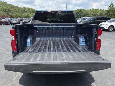 Used 2023 Chevrolet Silverado 1500 LT AWD/4WD image 18