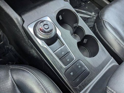 Used 2020 Ford Escape SEL FWD image 12