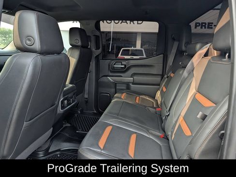 Used 2021 GMC Sierra 1500 AT4 w/ AT4 Preferred Package AWD/4WD image 29