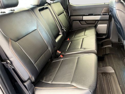 Used 2025 Ford F150 Lariat w/ FX4 Off-Road Package image 29