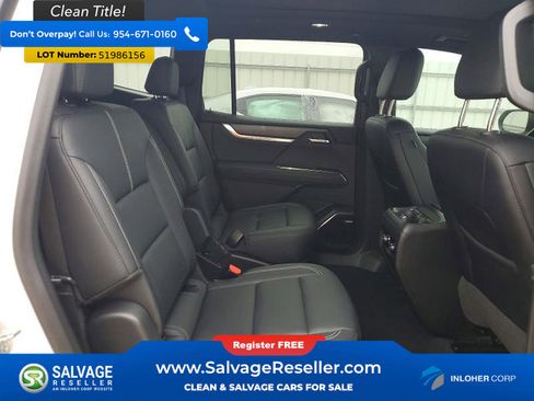 Used 2025 GMC Acadia Elevation w/ Elevation Premium Package FWD image 15