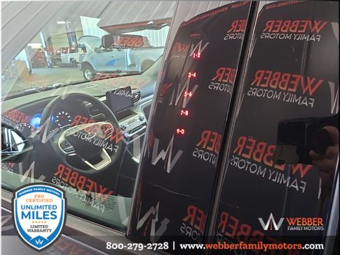 Used 2024 Ford Explorer XLT w/ Equipment Group 202A AWD/4WD image 11