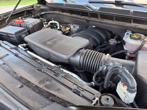 Used 2023 Chevrolet Tahoe LT image 11