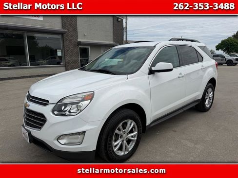 Used 2017 Chevrolet Equinox LT w/ Convenience Package AWD/4WD image 1