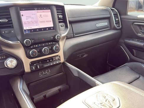 Used 2022 RAM 1500 Laramie RWD image 19