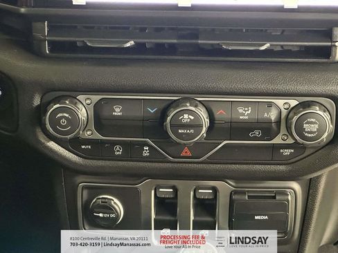 New 2026 Jeep Wrangler Sport AWD/4WD image 25