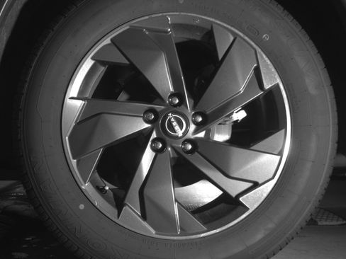 Used 2025 Nissan Rogue SV image 14