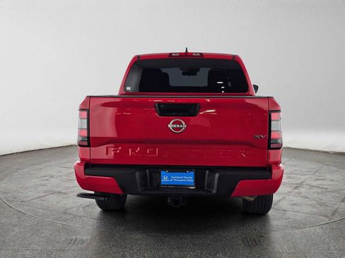 Used 2023 Nissan Frontier SV w/ Tow Package RWD image 4