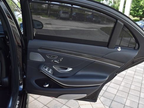 Used 2015 Mercedes-Benz S 63 AMG 4MATIC Sedan image 73