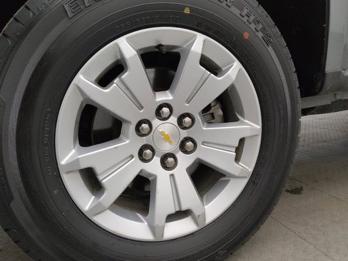 Used 2021 Chevrolet Colorado LT RWD image 31