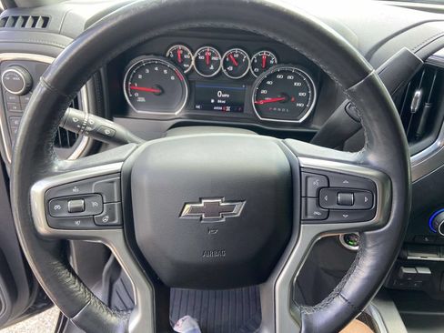Used 2021 Chevrolet Silverado 1500 LT Trail Boss w/ Convenience Package II AWD/4WD image 35