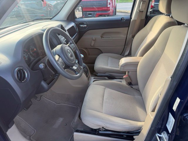 Used 2015 Jeep Patriot Sport AWD/4WD image 10