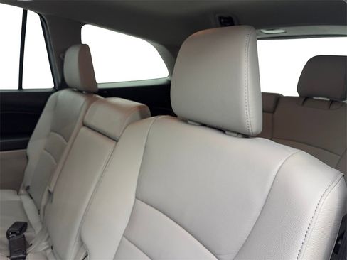 Used 2022 Honda Pilot Special Edition image 35