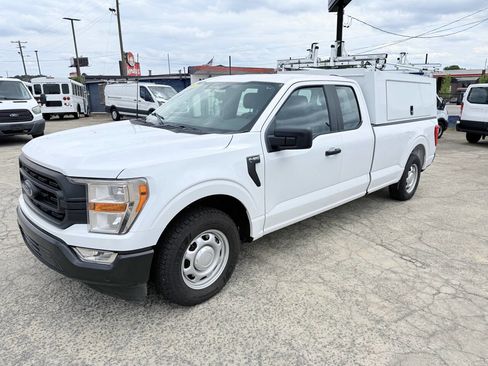 Used 2022 Ford F150 XL RWD image 5