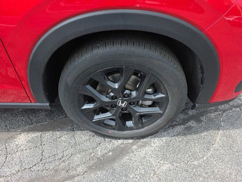 Certified 2025 Honda HR-V Sport image 9