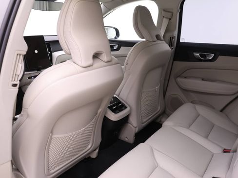 New 2026 Volvo XC60 B5 Ultra w/ Protection Package Premier image 12