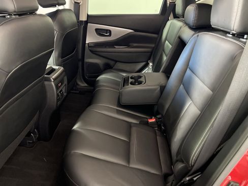 Used 2024 Nissan Murano SV image 25